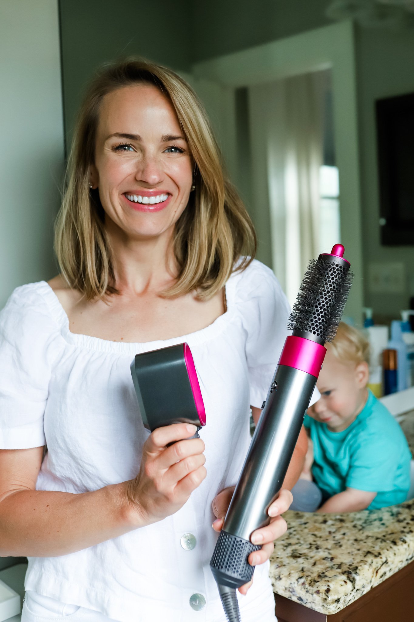 Dyson airwrap 2025 on short hair