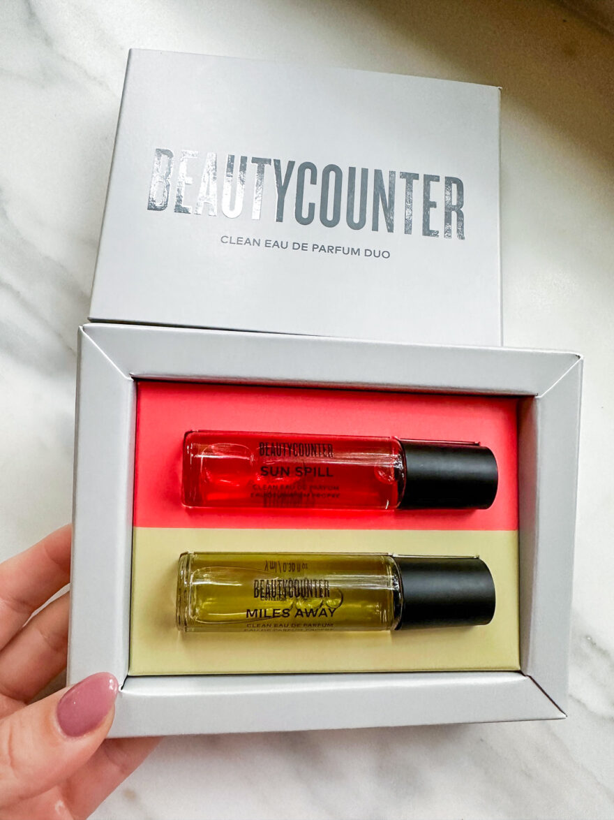 Clean Eau De Parfum Duo from the Beautycounter Holiday Sets