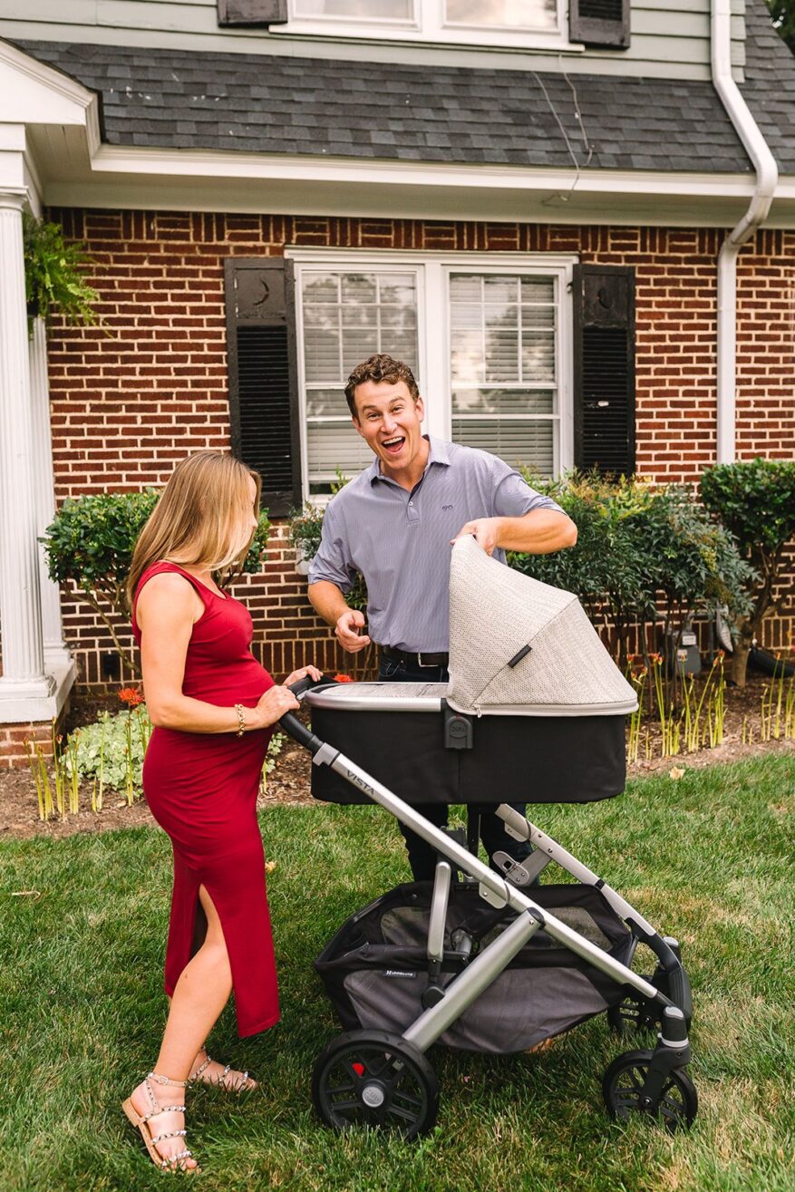 couple looking at their Uppababy Vista Stroller