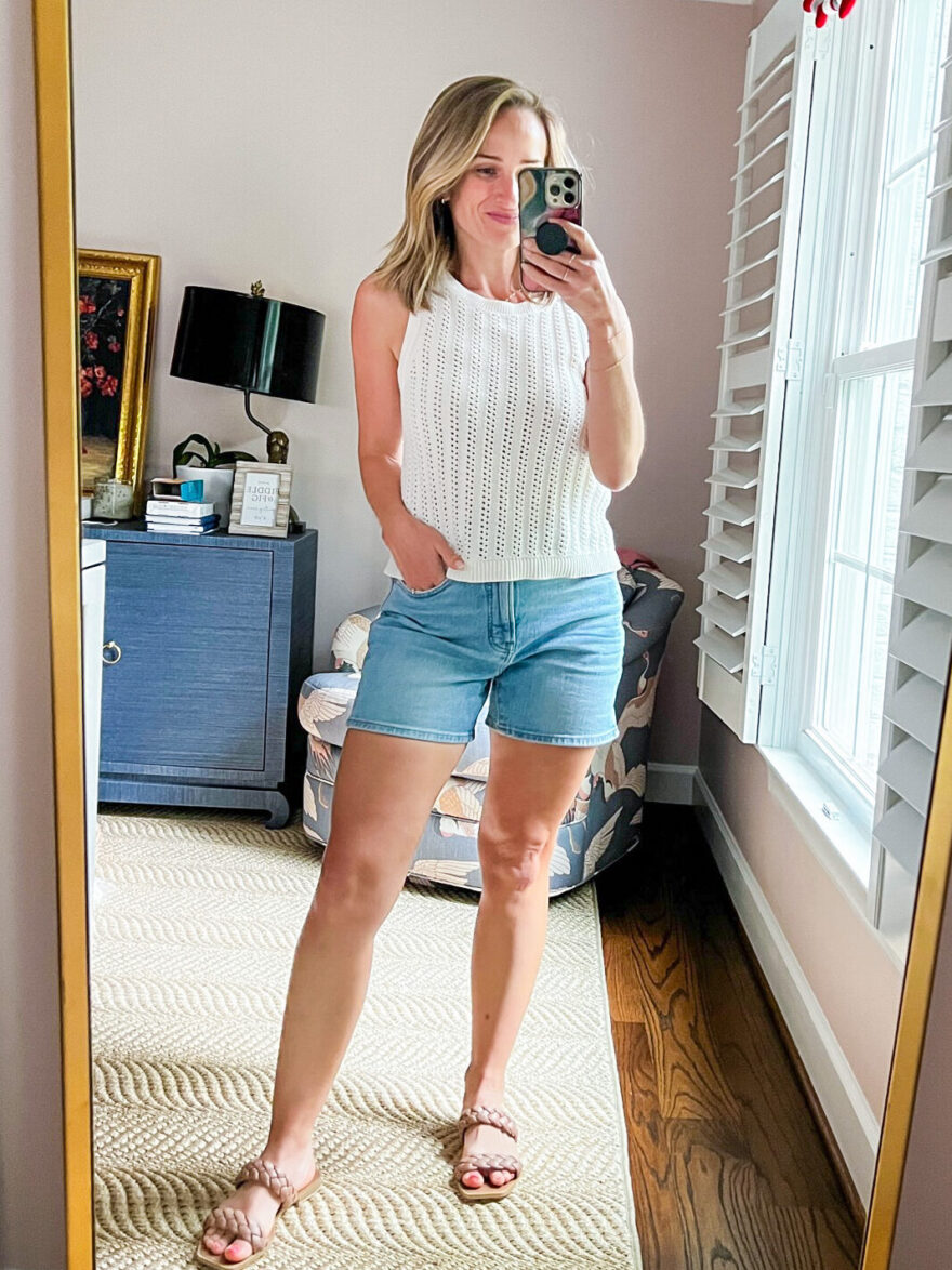 TeriLyn Adams wearing The Perfect Vintage Mid-Length Jean Short from Madewell.