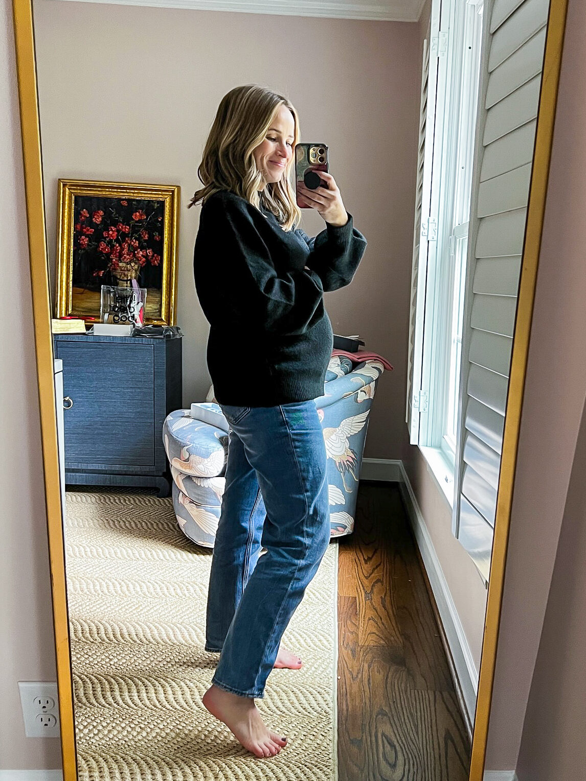 TeriLyn Adams in Black Bubble Sleeve Maternity Sweater