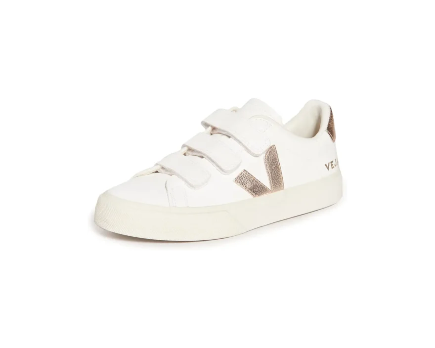 Veja Recife white sneakers with Velcro straps, easy slip-on style for pregnancy