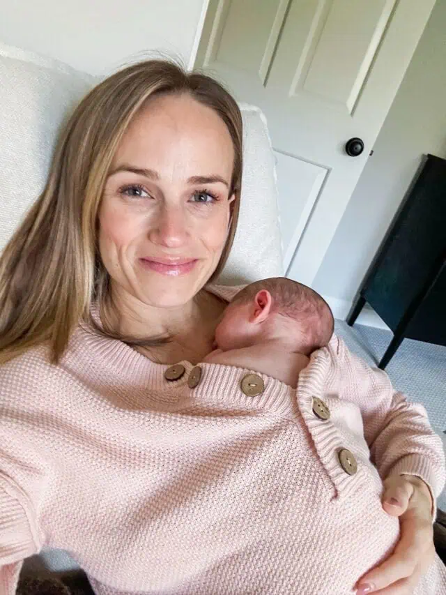 Going Home Outfits for Mom (What to Wear Home from the Hospital)