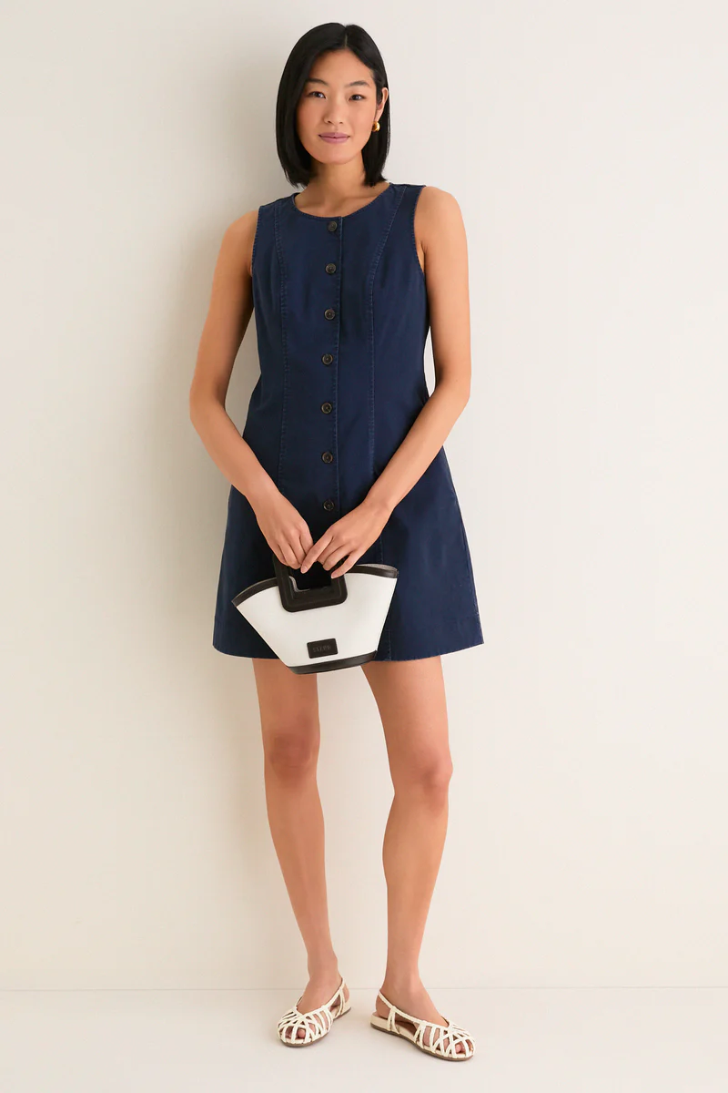 woman wearing chino mini dress that is breast-feeding friendly