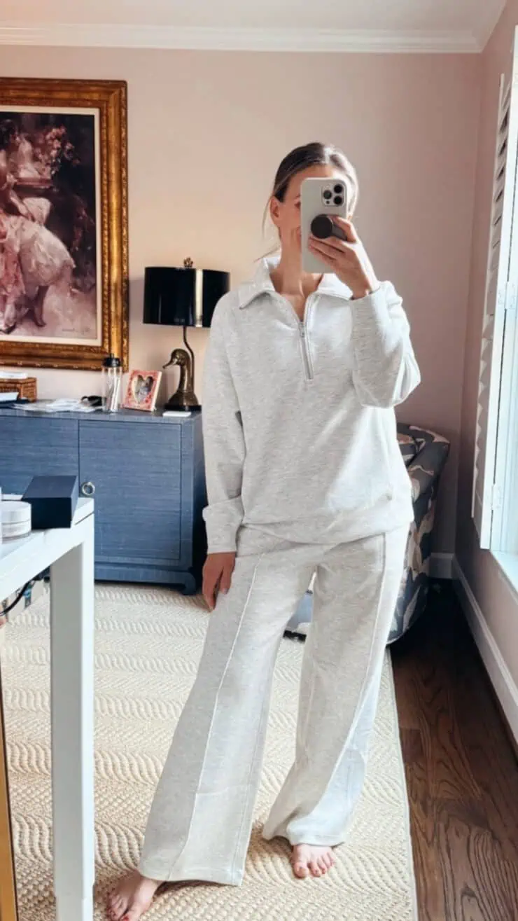 Woman taking selfie while wearing Abercrombie Matching Set in grey