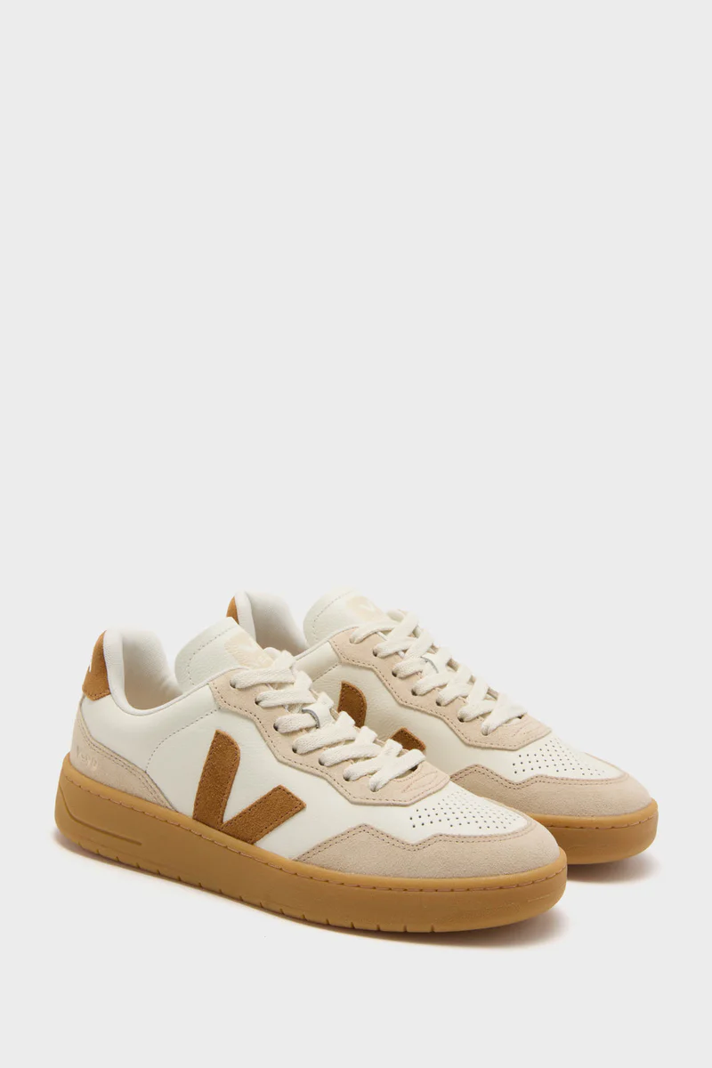 Veja Pure Camel Almond Natural V-90 Sneakers