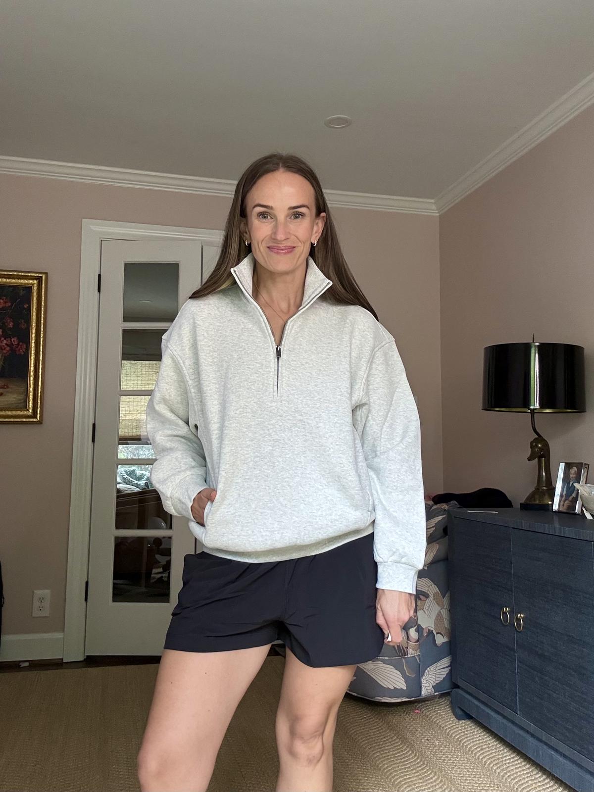 Vuori Villa Short in black, size S